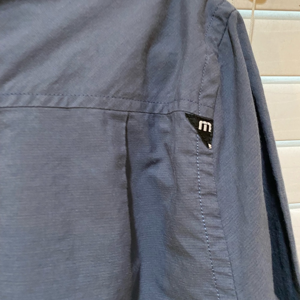 Travis Mathew Button Up - Size L - image 5